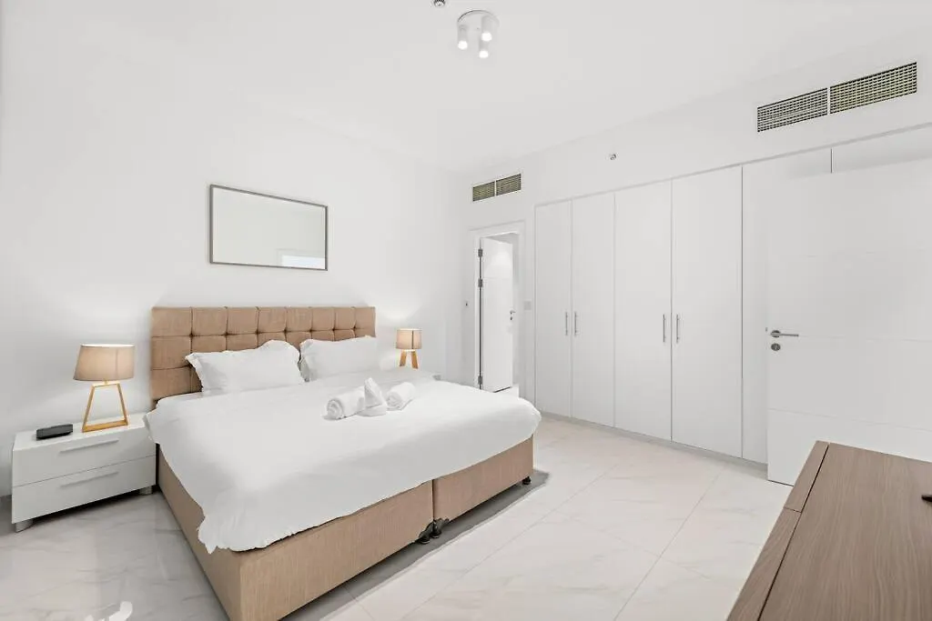 First Class 3Br Stylish Sanctuary Dubai