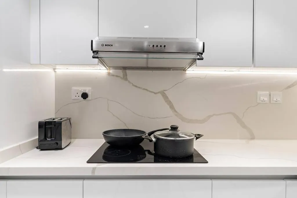 First Class 3Br Stylish Sanctuary Dubai United Arab Emirates
