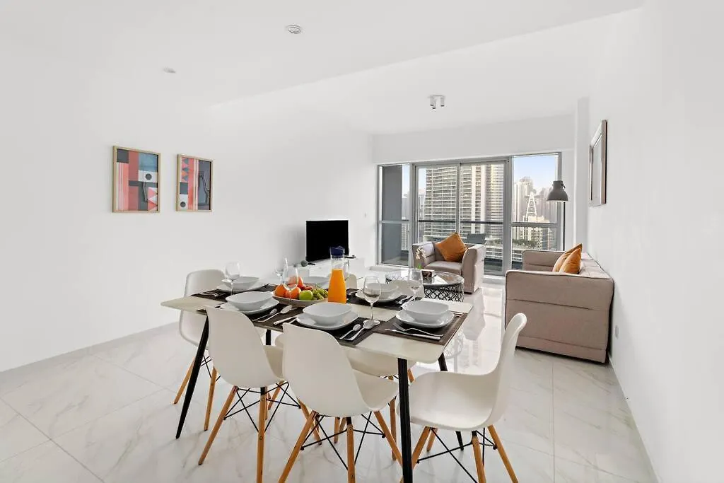 First Class 3Br Stylish Sanctuary Dubai